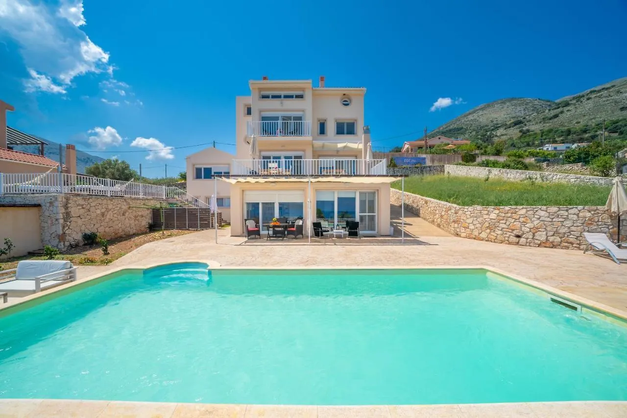 Kandia Apartment Agia Efimia