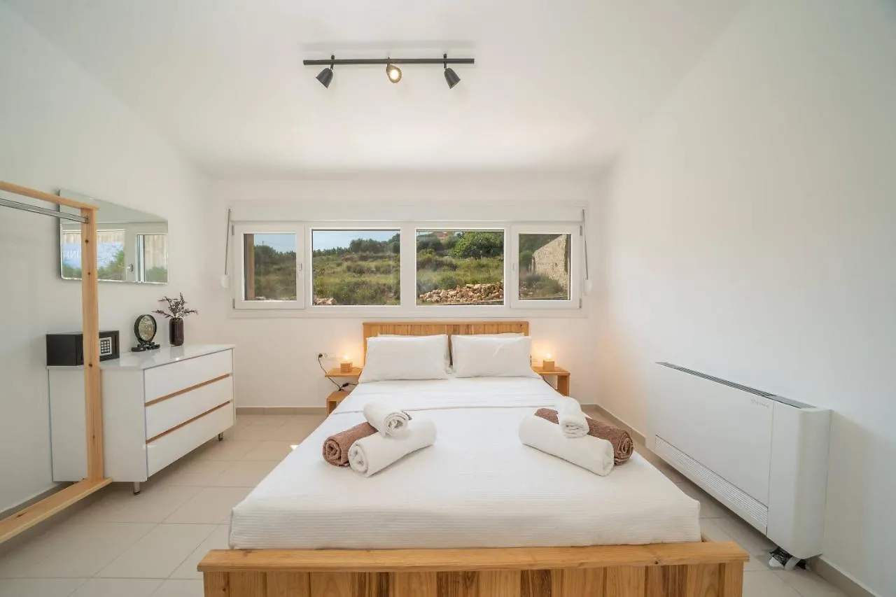 Kandia Apartment Agia Efimia